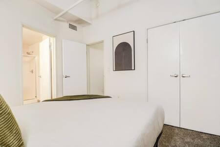 Cozysuites - 2Br With Direct Skybridge Access #5 Indianapolis Kültér fotó